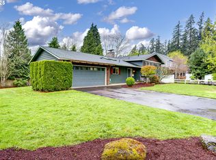 5670 Childs Rd, Lake Oswego, OR 97035