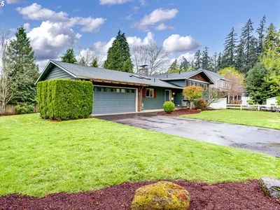 5670 Childs Rd, Lake Oswego, OR, 97035