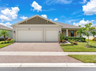 1233 Great Belt Cir, Melbourne, FL 32940