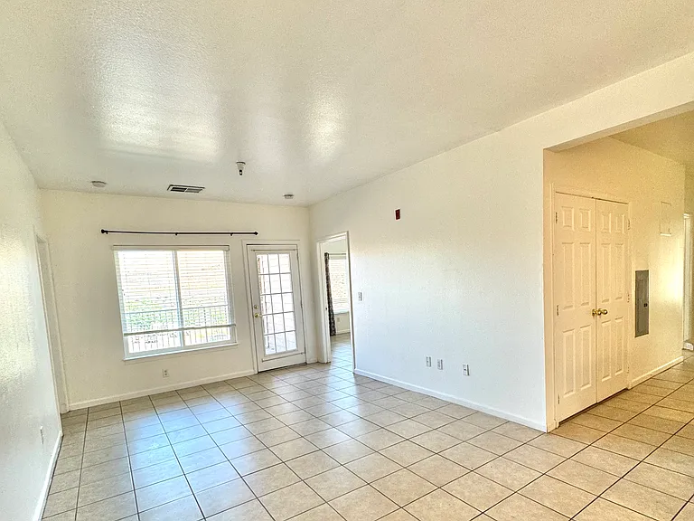 200 Talus Way #302 — Photo 7