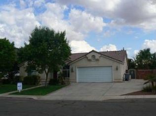1405 W Pebble Creek Dr, Saint George, UT 84770