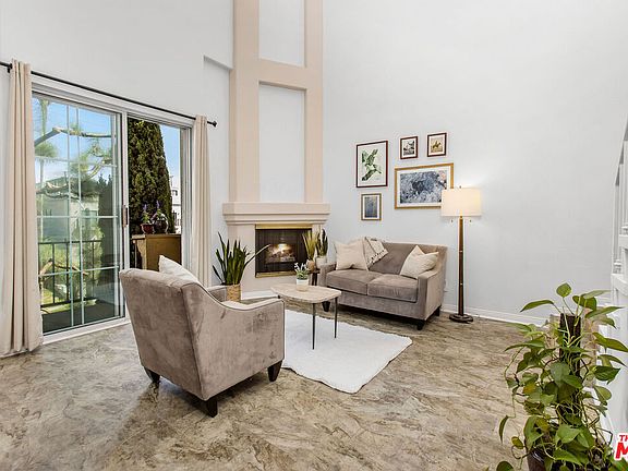 4th image of 7037 La Tijera Blvd APT B201