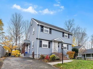 73 Sassamon Ave, Milton, MA 02186