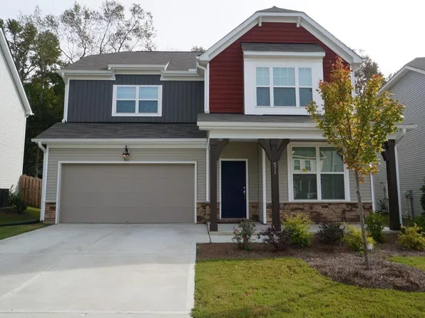 671 Lavenham Ln, Fuquay Varina, NC 27526