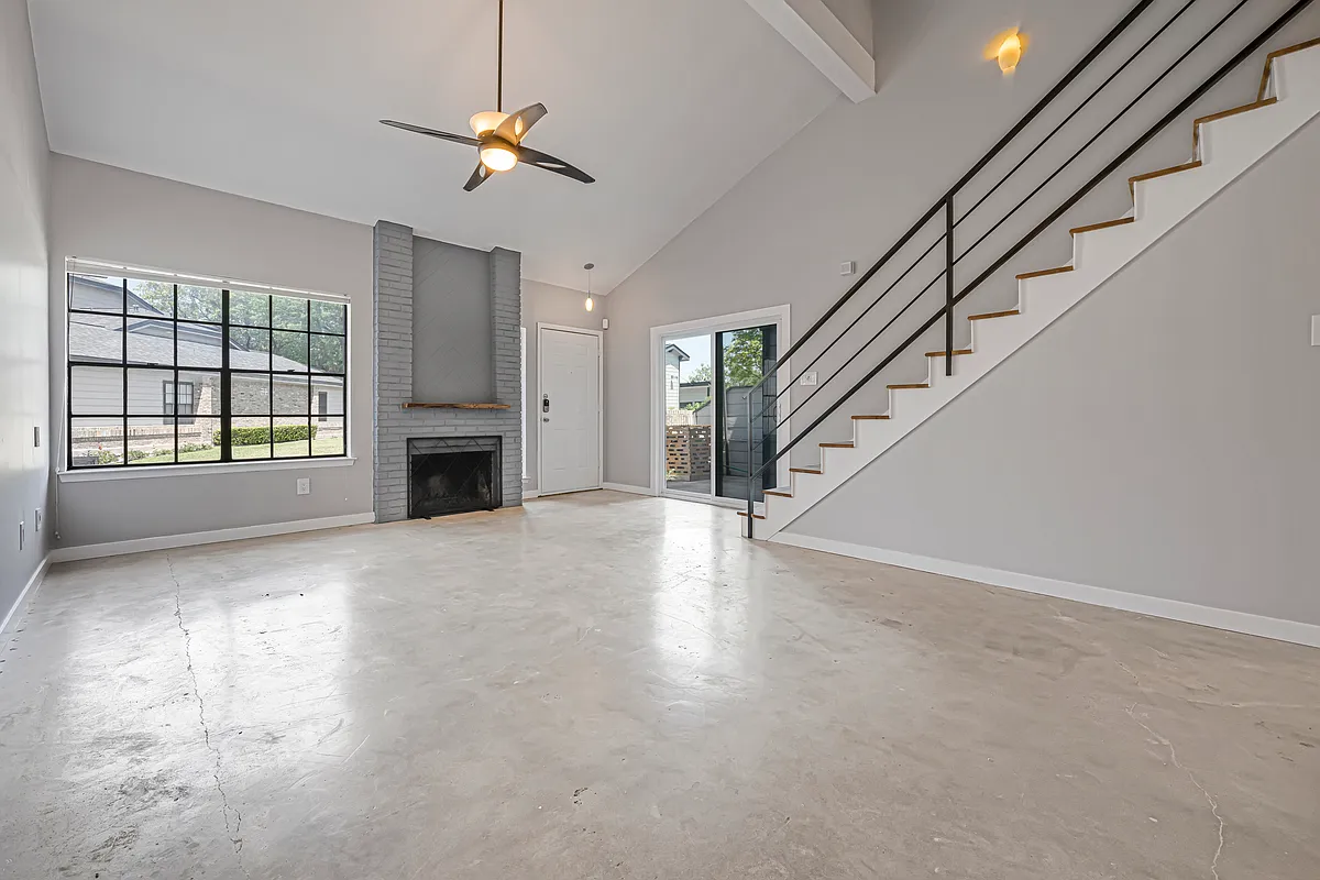 Building Photo - 1748 Ohlen Rd #60