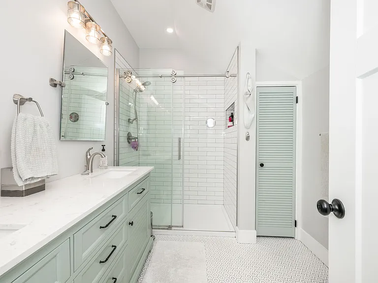 3105 Gloss Ave — Photo 33