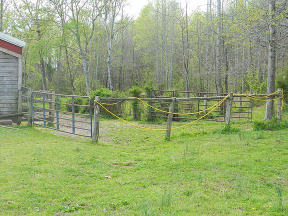 5th image of 139 Shepherd Hill Ln