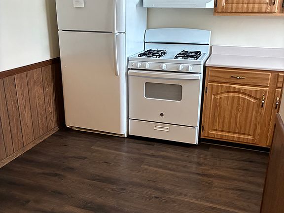 2nd image of 1843 E 38th St APT 1