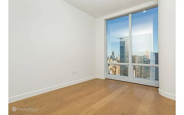 Rented by Douglas Elliman | media 37
