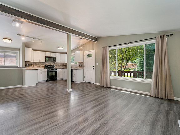 5th image of 1153 Alvin St