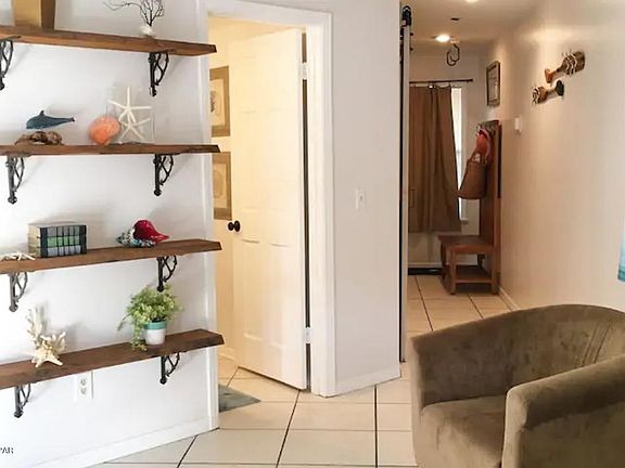 4th image of 8730 Thomas Dr Unit 1307A
