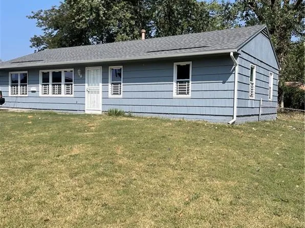 7300 E 110th St, Kansas City, MO 64134