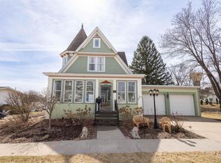 420 Washington St, Mineral Point, WI 53565