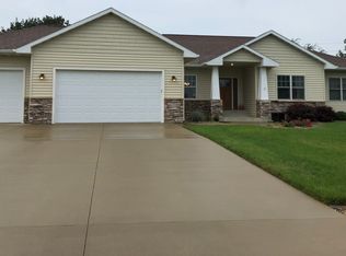 2804 9th Ave SW, Austin, MN 55912