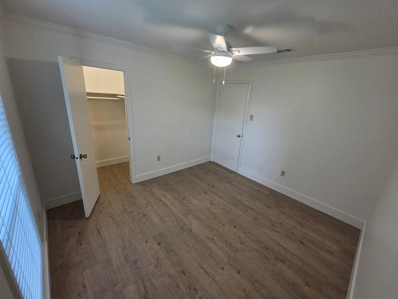 3 bed, 1454 sqft, $2,500 — Photo 4