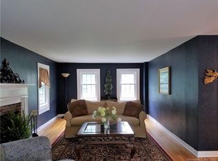 111 North St, Middlebury, CT 06762