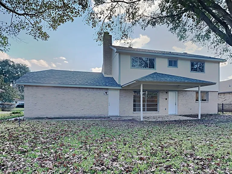 3310 Hampton Dr — Photo 15