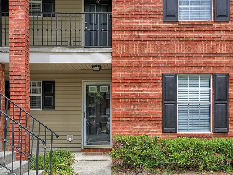 211 Edgewater Rd #36 — Photo 3