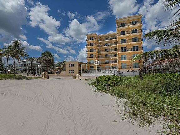 2nd image of 1815 N Surf Road #403