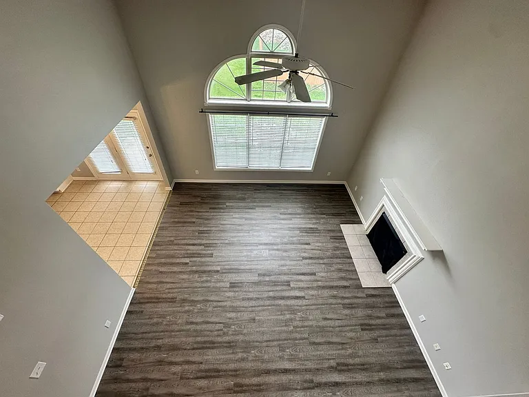 9215 Eminence Ct — Photo 15