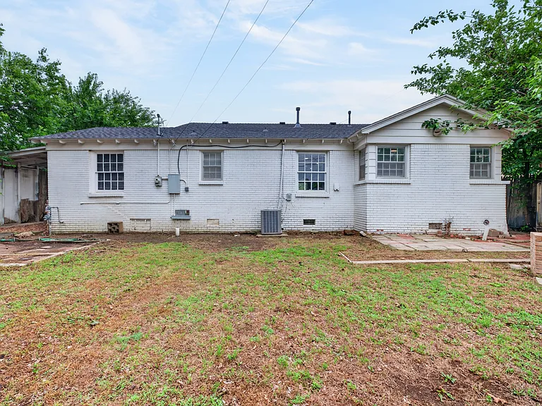 3208 N Roff Ave — Photo 33