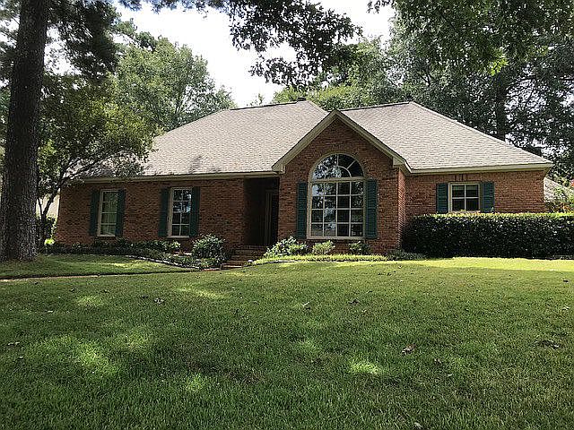 1st image of 215 Northbay Dr