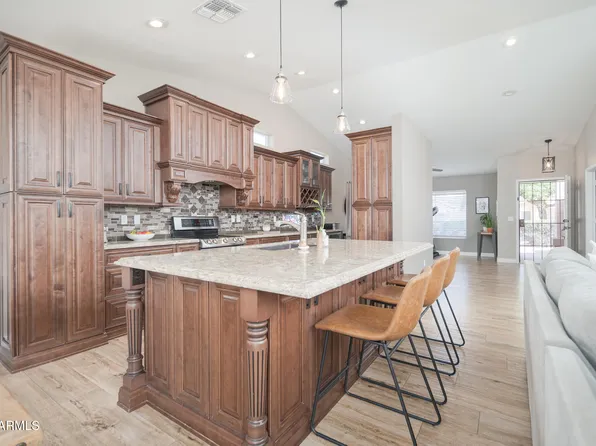 932 N MARBLE Street, Gilbert, AZ 85234