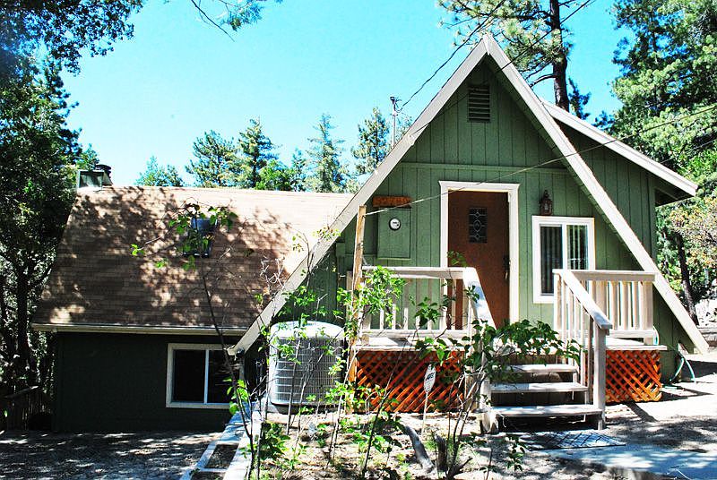 1st image of 52780 Oak Glen Dr