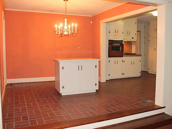 5th image of 509 Pontotoc St