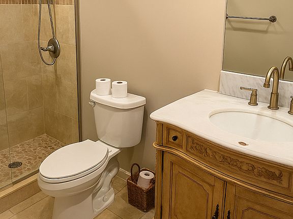 5th image of 1738 Olive St