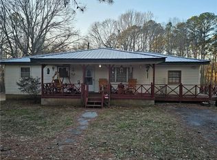 6629 Reinhardt College Pkwy, Waleska, GA 30183