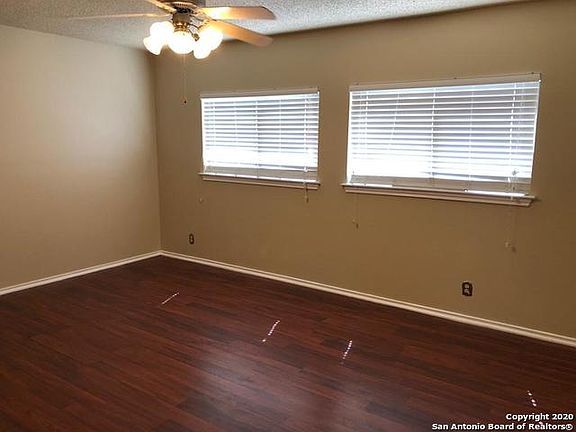 4th image of 9626 Green Plain Dr