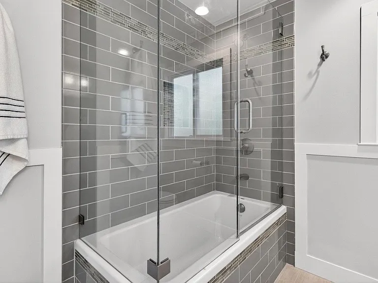 136 Ardith Dr — Photo 11