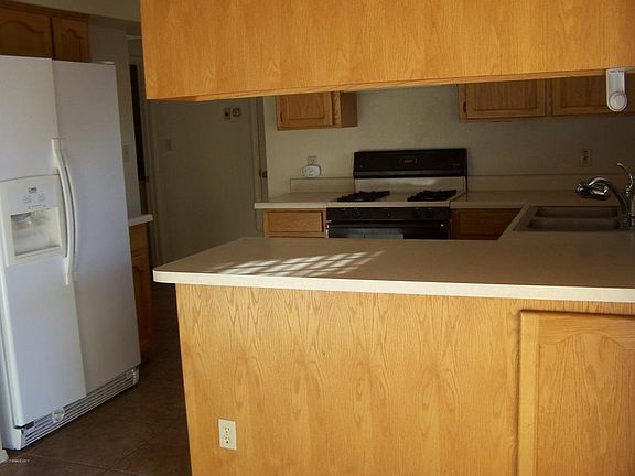 5th image of 2859 Canyon View Dr