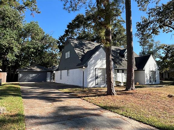 4th image of 602 Rosewood Dr