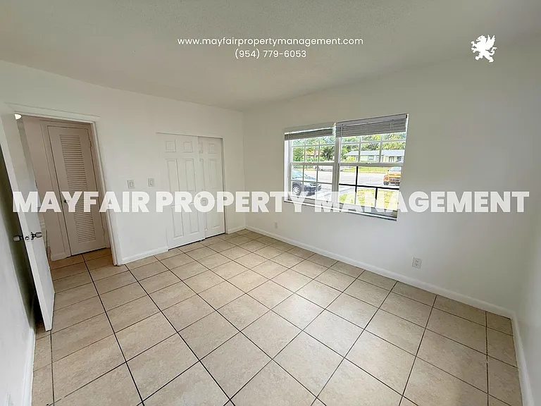 401 NW 43rd St — Photo 24