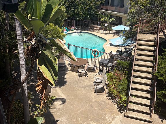 3rd image of 4150 Cleveland Ave APT 23