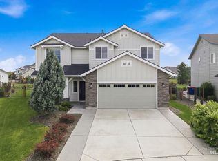 949 N Synergy Ln, Eagle, ID 83616