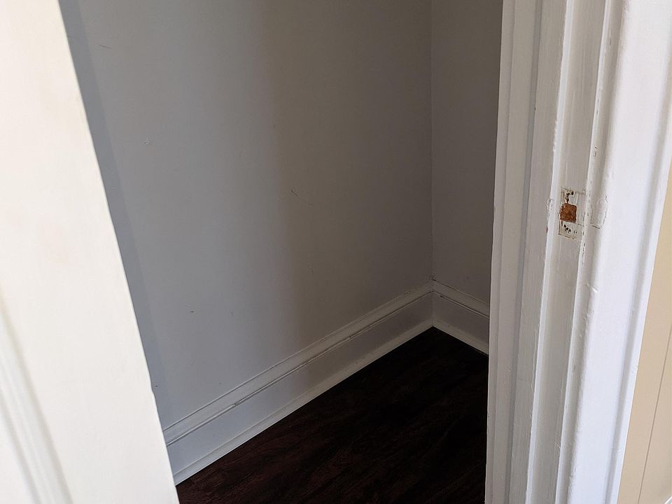 1st image of 105 Gordon St APT 5