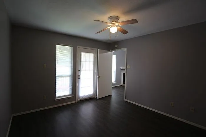 420 W Heritage Dr #211 — Photo 15
