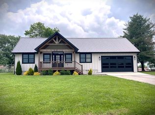 105 Bill Cobb Rd, Jamestown, TN 38556