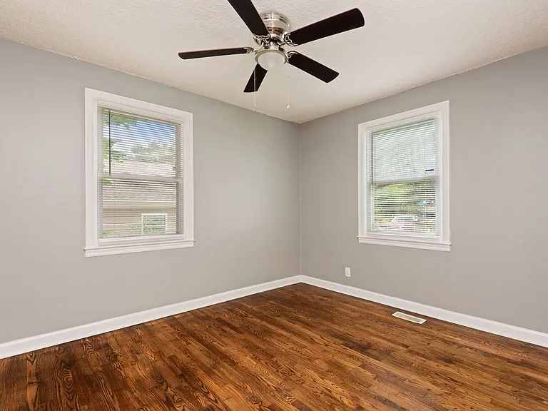 3500 S Haven Rd SE — Photo 15