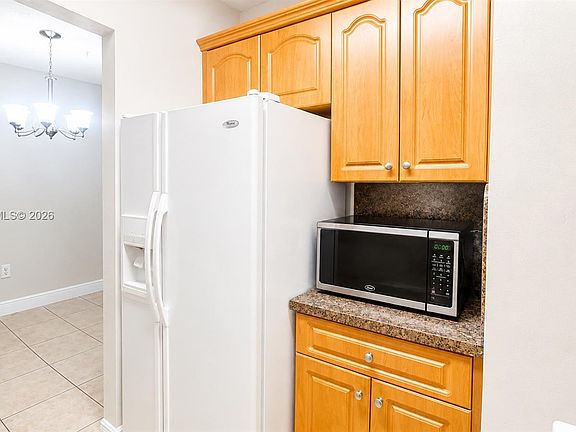 4th image of 9100 SW 137th Ter #4-3