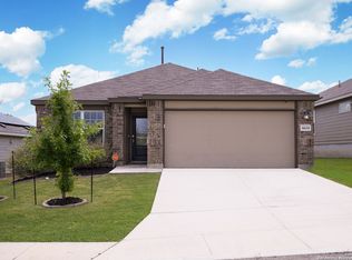 6634 Beehive Dr, San Antonio, TX 78252