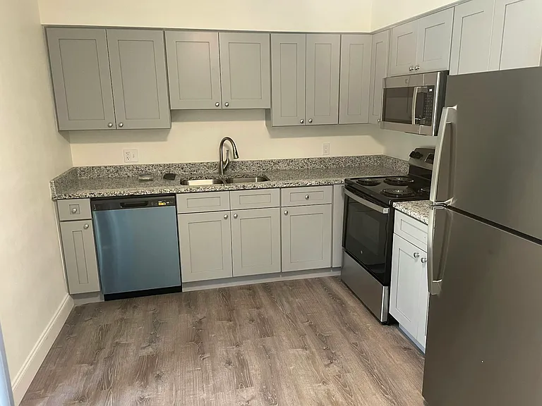 16841 Juanita Ave #D — Photo 8