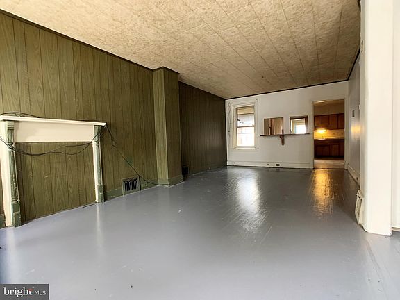 3rd image of 12 Strode Ave
