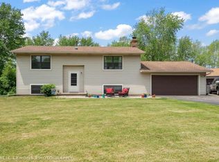 5N650 Seneca Ln, Maple Park, IL 60151