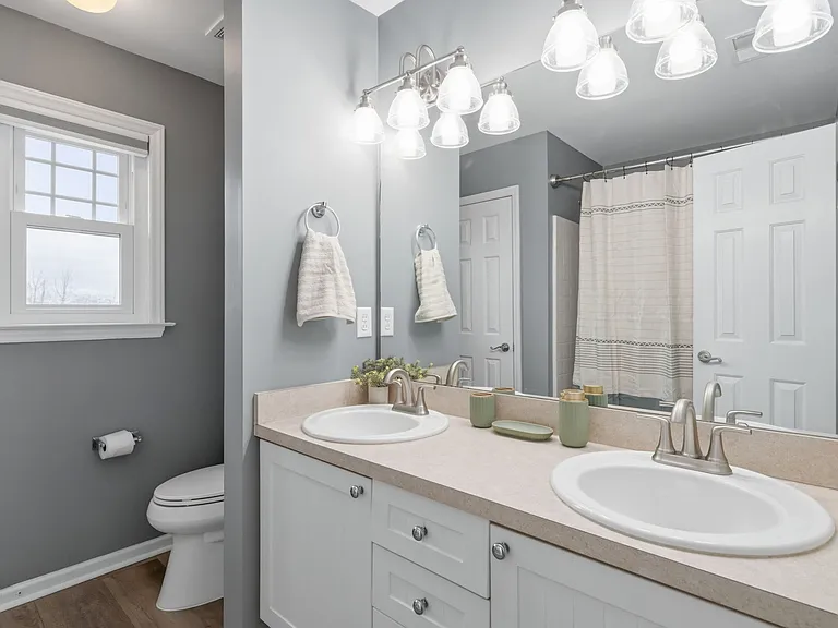 156 Haywood Ln — Photo 22