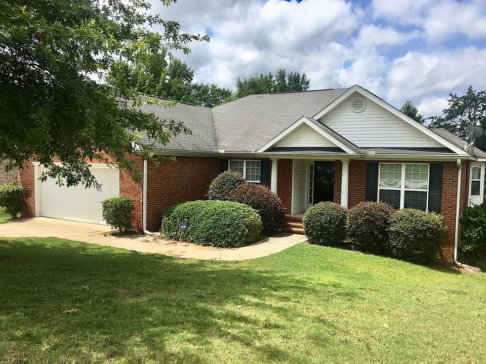1st image of 3021 Parkridge Dr