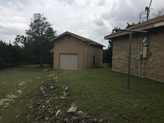 2nd image of 161 Deer Haven Ln